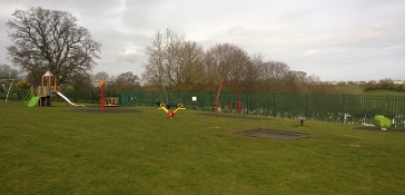 Holford Road play area