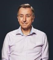 Roman Potschynok, Associate.