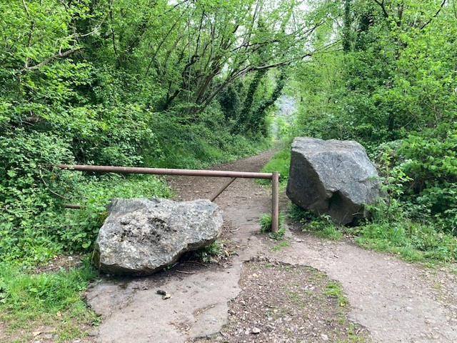 Split Rock / Milton Hill Gorge pathway