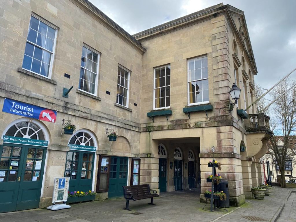 Wells Town Hall, exterior