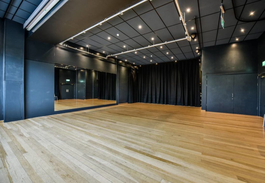 Strode Theatre, interior