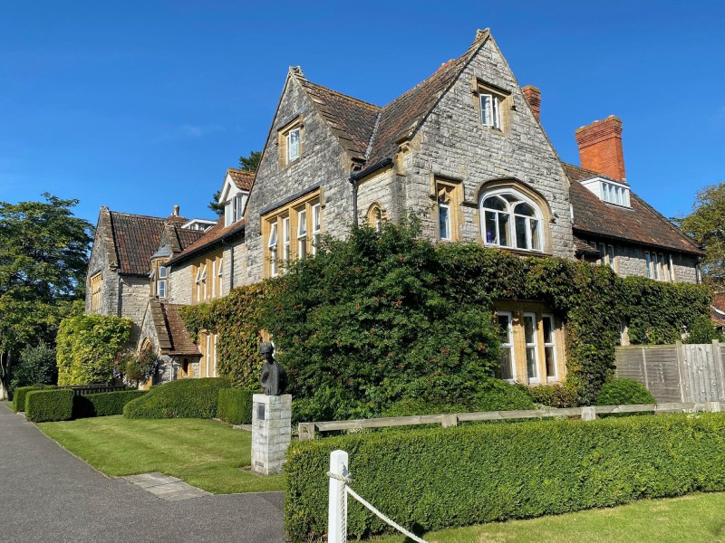 Millfield school building