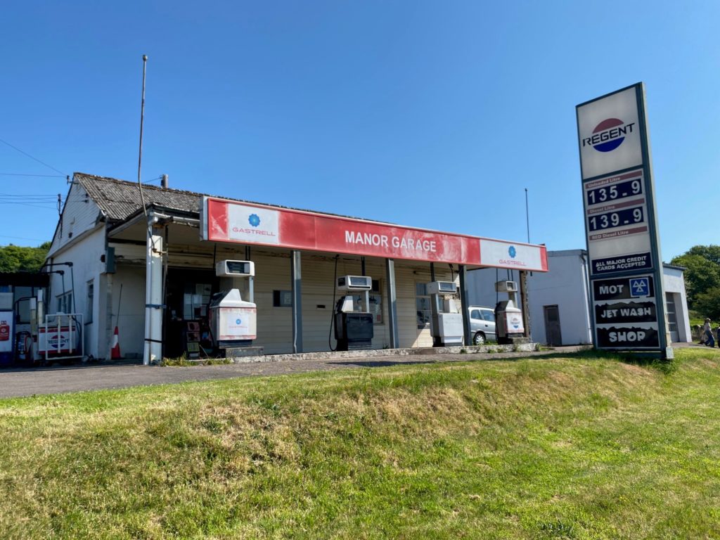 Manor Garage, exterior