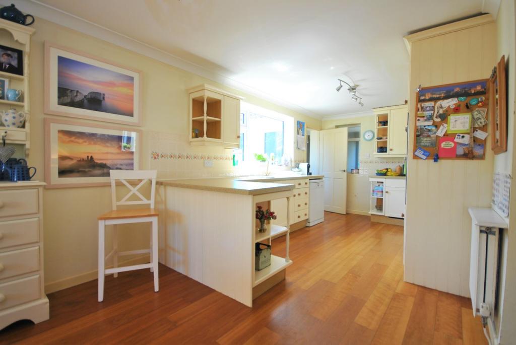 North Down Close, interior