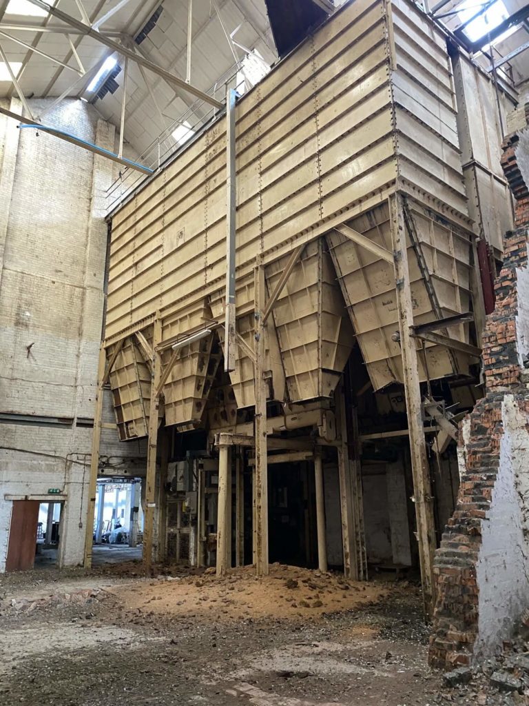 Bowering Animal Feeds, interior