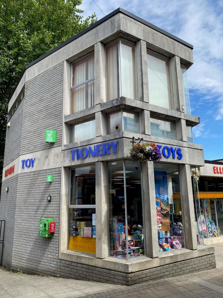Ellenbray Toy Shop, exterior