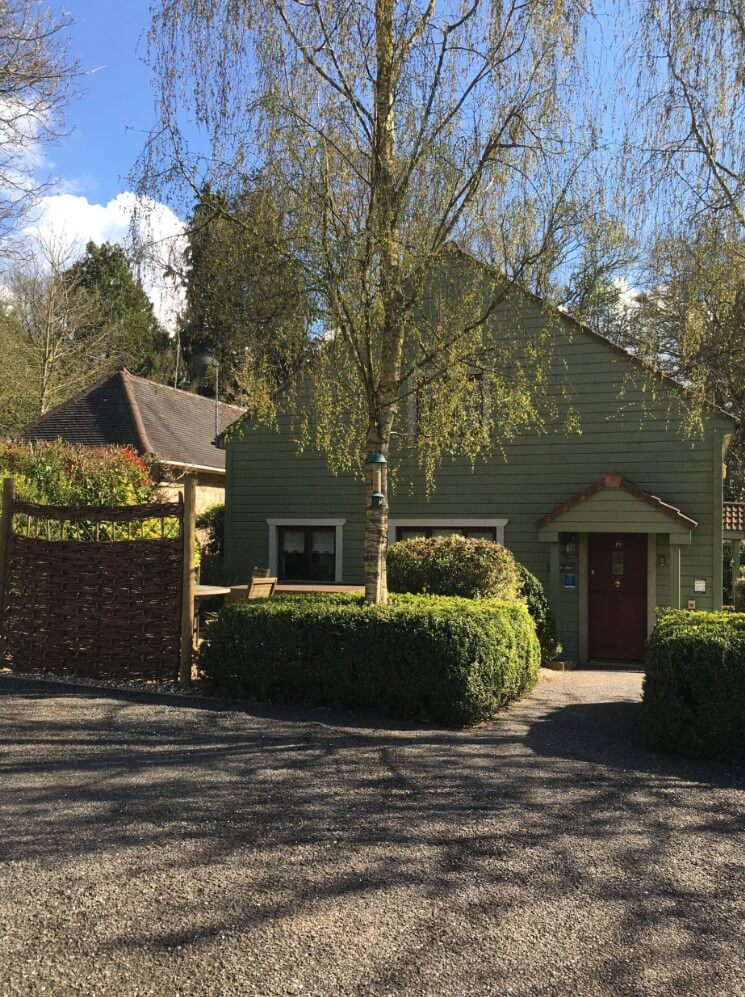 Mill Stream, exterior