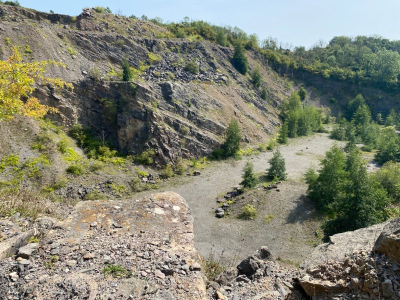 Shipham Quarry, exterior