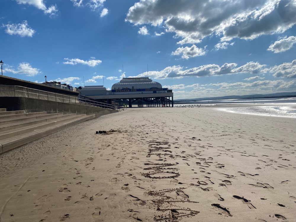 Burnham on Sea beach and promenade, exterior