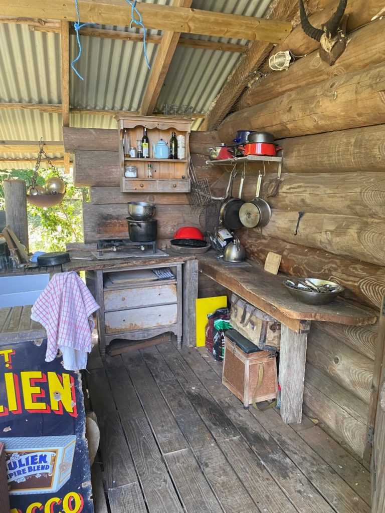 Burrow Hill Lodge, interior