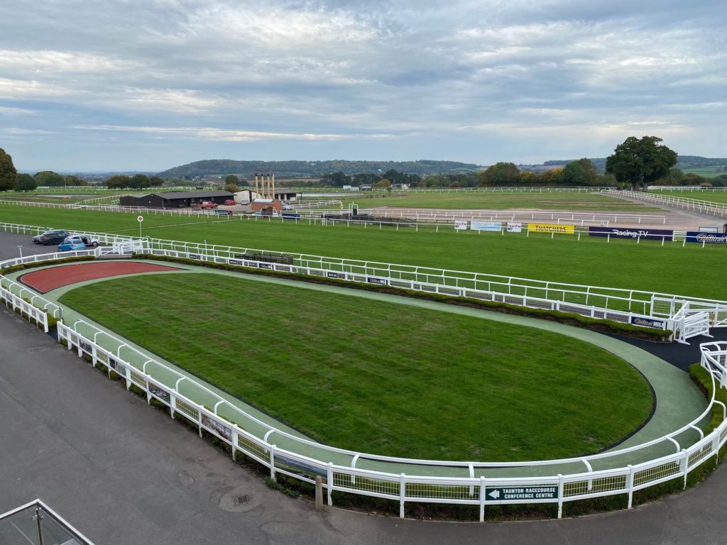 Taunton Racecourse, exterior