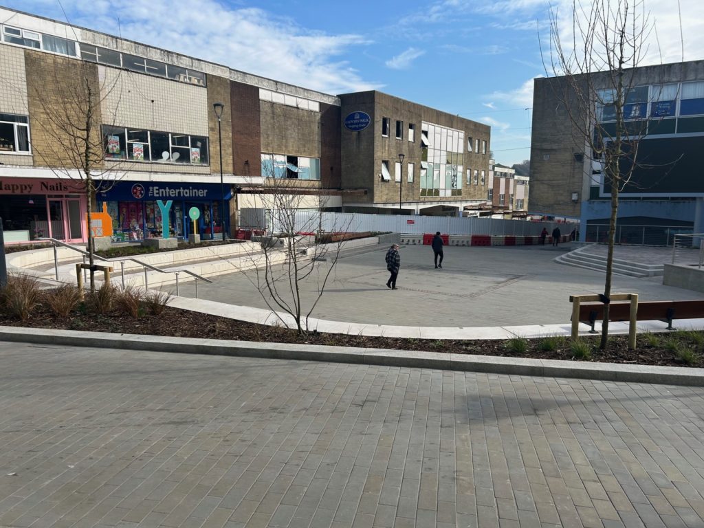 Yeovil Triangle event space, exterior